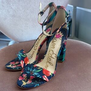Sam Edelman Women's Tropical Floral Heels